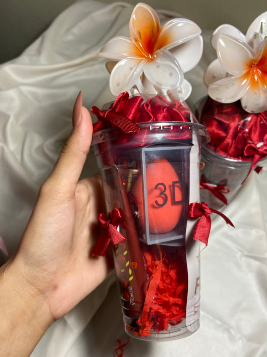 Cup of Surprises – Cute Beauty Gift Hamper