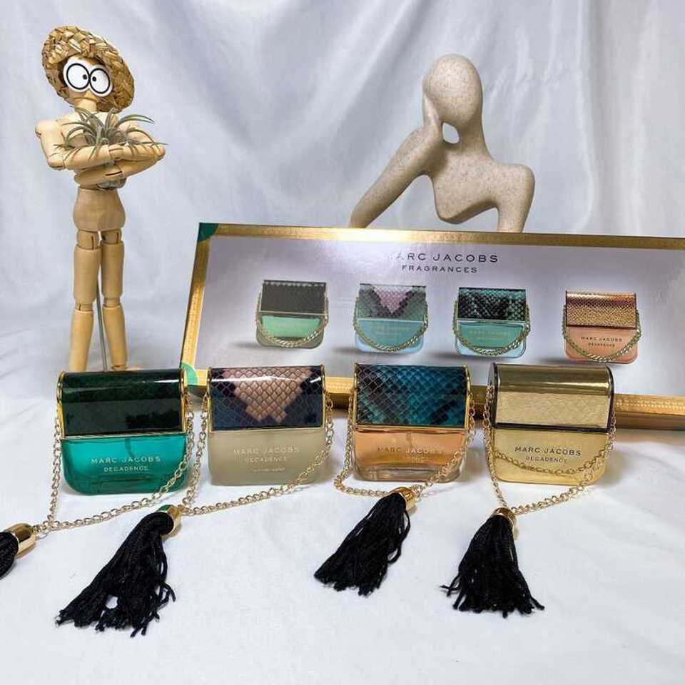 Marc Jacobs 4 In 1 Gift Set 4x25mL