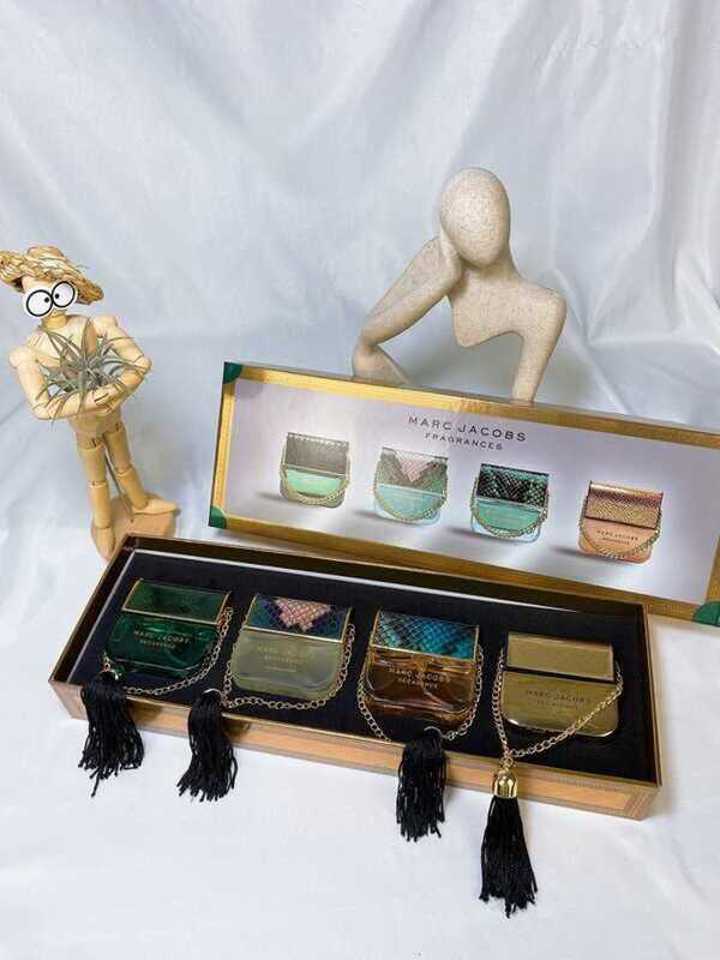 Marc Jacobs 4 In 1 Gift Set 4x25mL