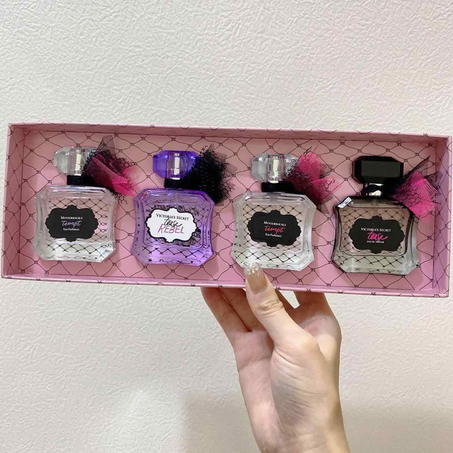 Victoria’s Secret Miniature 4 in 1 Gift Set 4x30mL